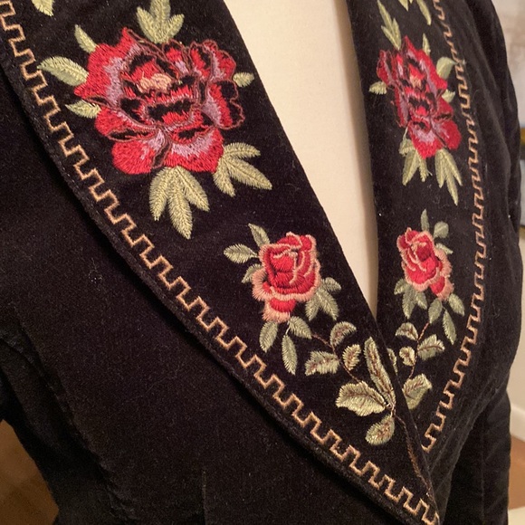 Diane von Furstenberg embroidered blazer - Picture 7 of 9